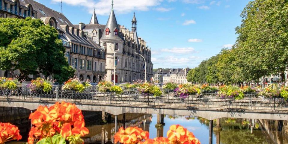 شقة Quimper: T3 Avec Vue Cathedrale Proche Gare المظهر الخارجي الصورة